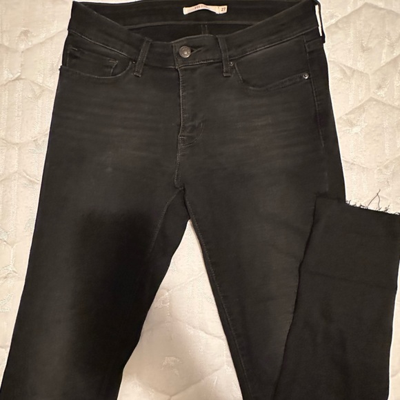 Levi’s Black Jeans - Picture 1 of 3